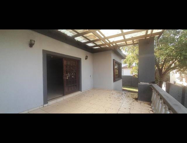 3 BEDROOM PROPERTY TO RENT IN THATCHFIELD